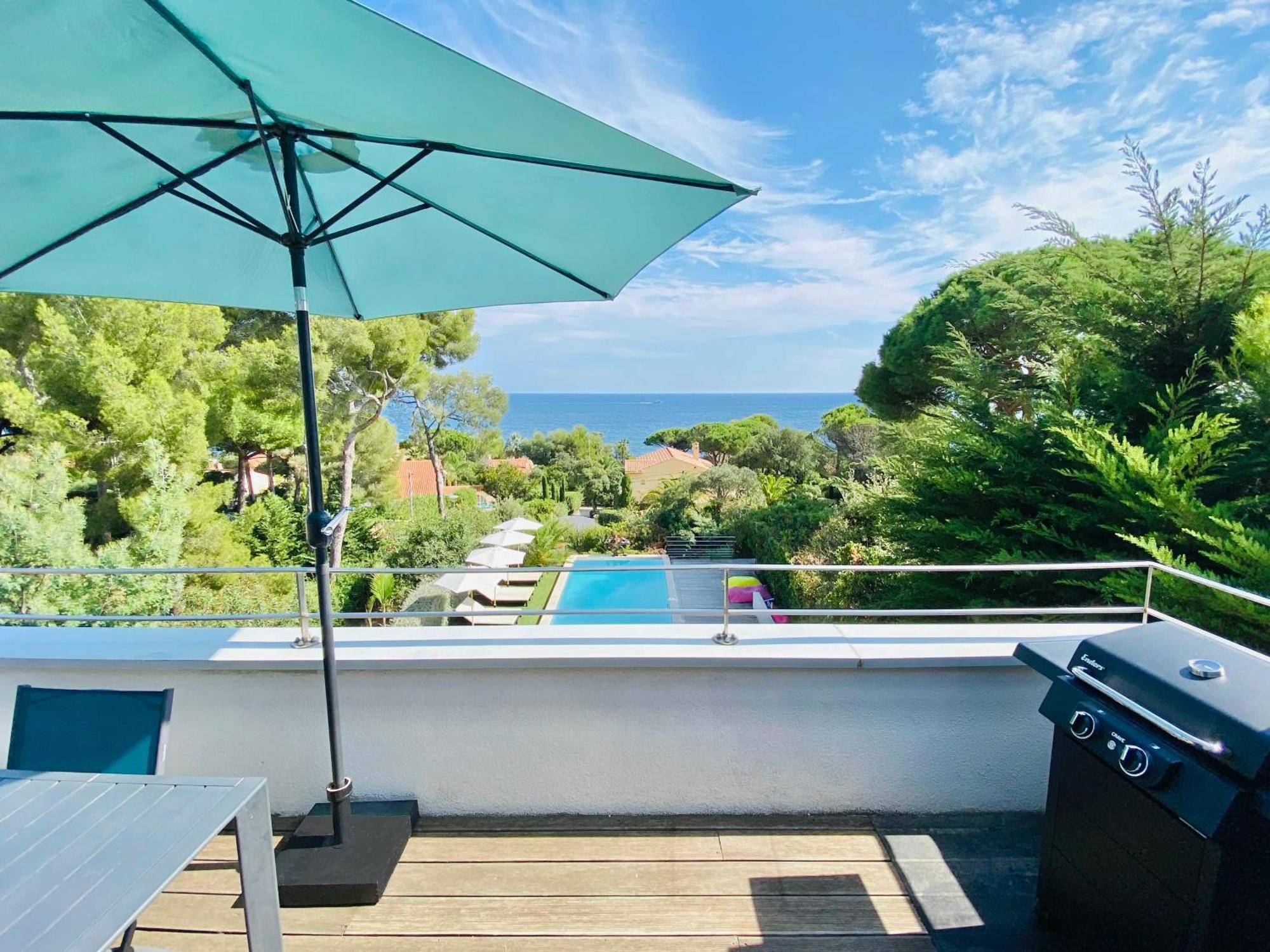 Villa Mediterranea Les Issambres Exterior foto